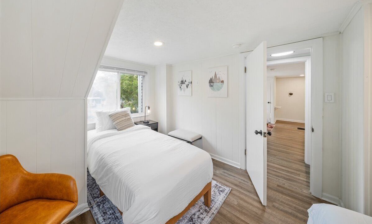 Photo of Bedroom in Grandview Heights