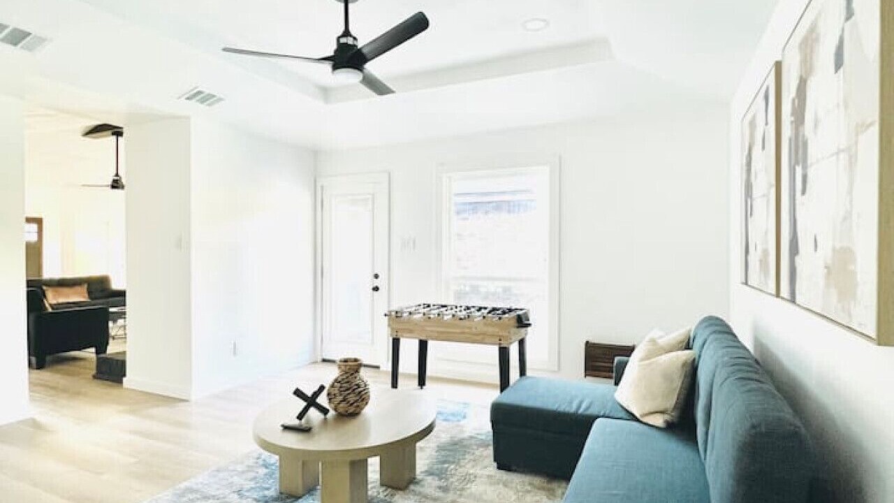 Photo of Livingroom in The Colony