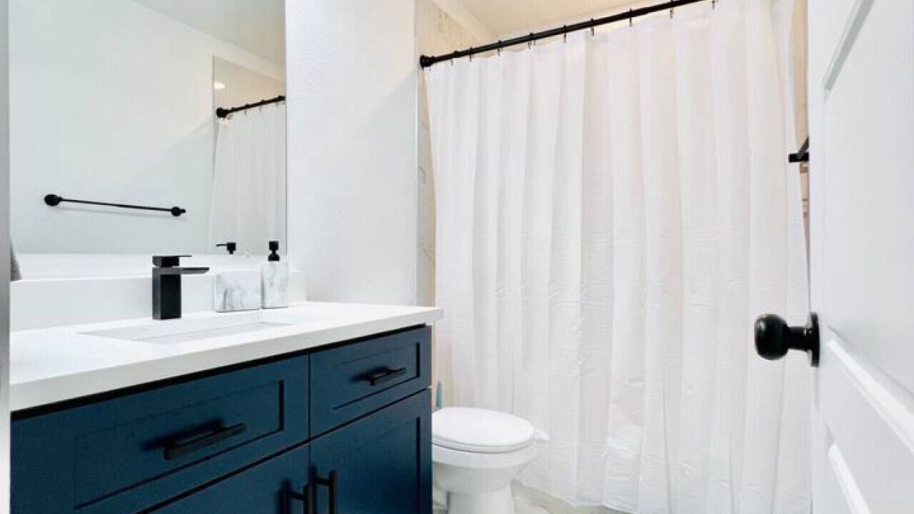 Photo of Bathroom in The Colony