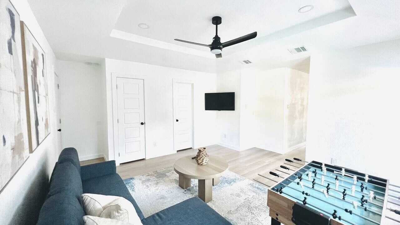 Photo of Bedroom in The Colony