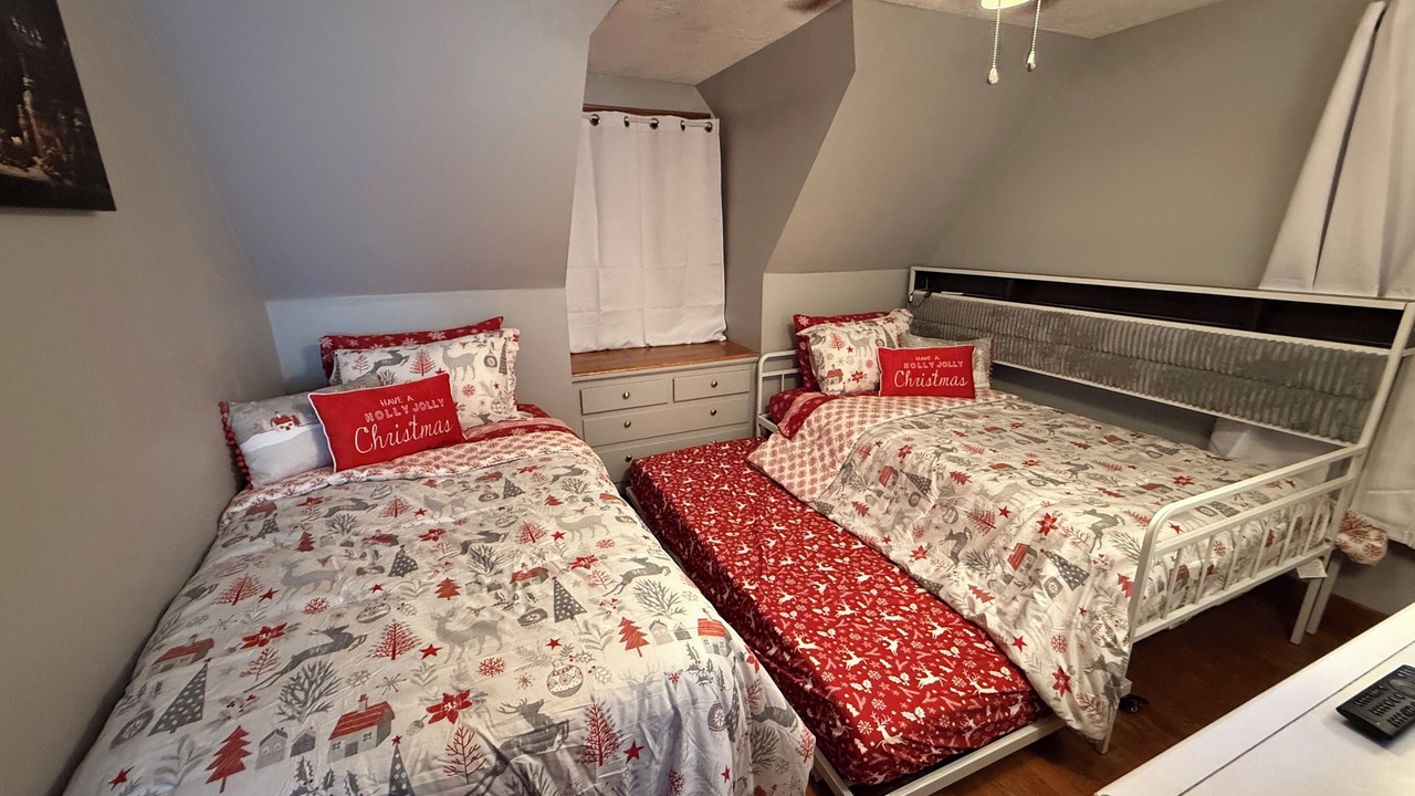 Photo of Bedroom in Salina