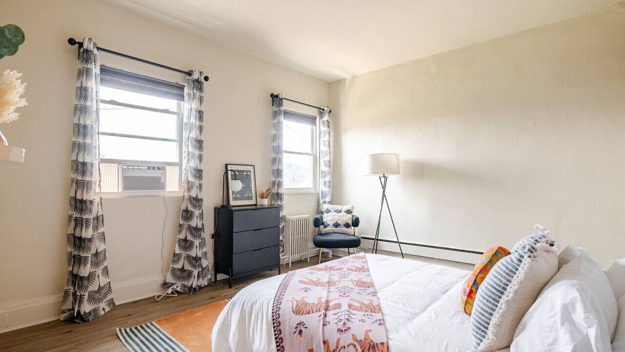 Photo of Bedroom in Lower Lawrenceville