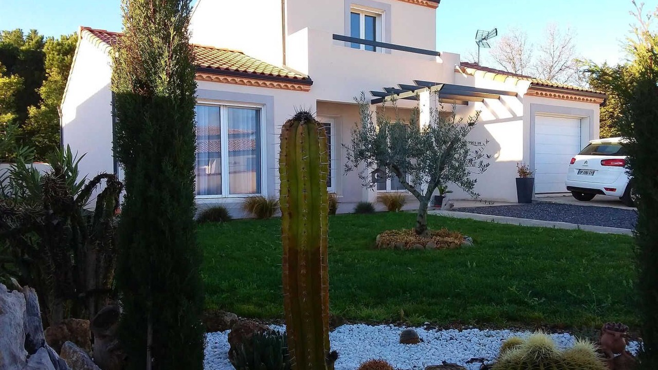 Photo of Outdoor in Puimisson