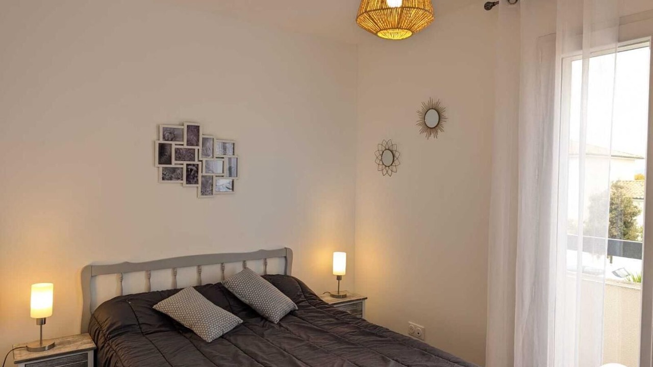 Photo of Bedroom in Puimisson