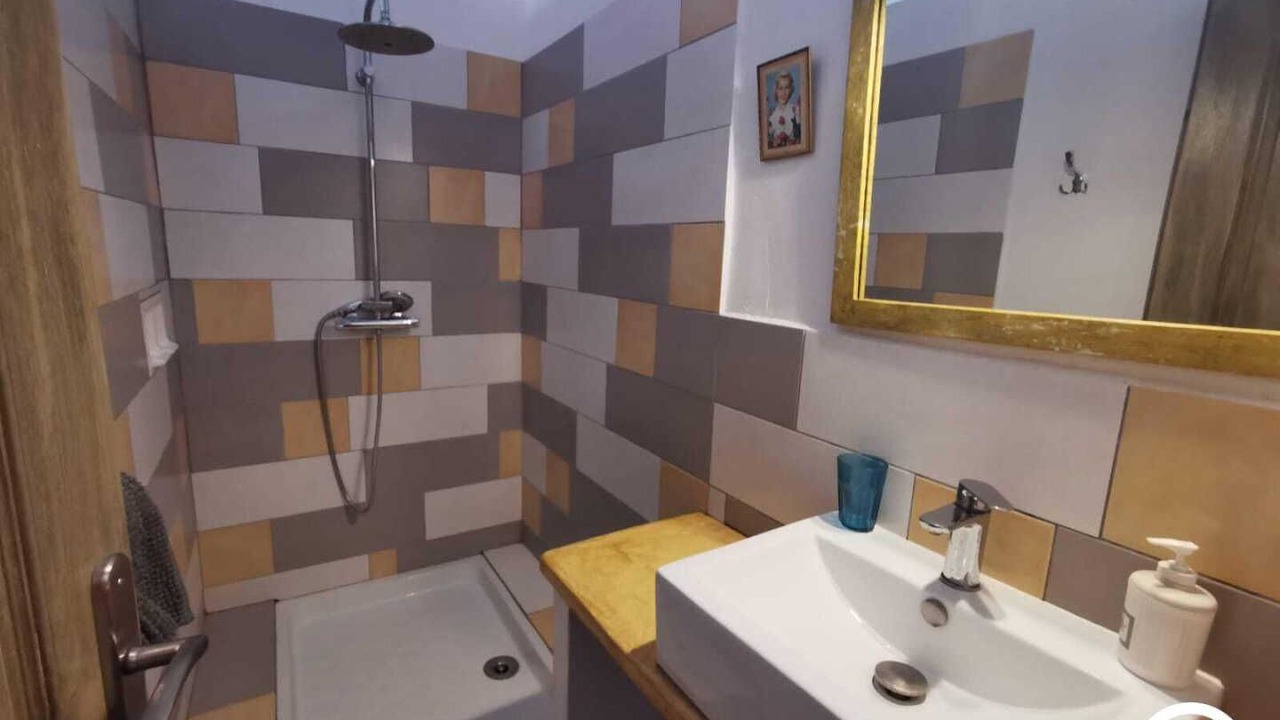 Photo of Bathroom in Saint-Bauzille-de-Putois