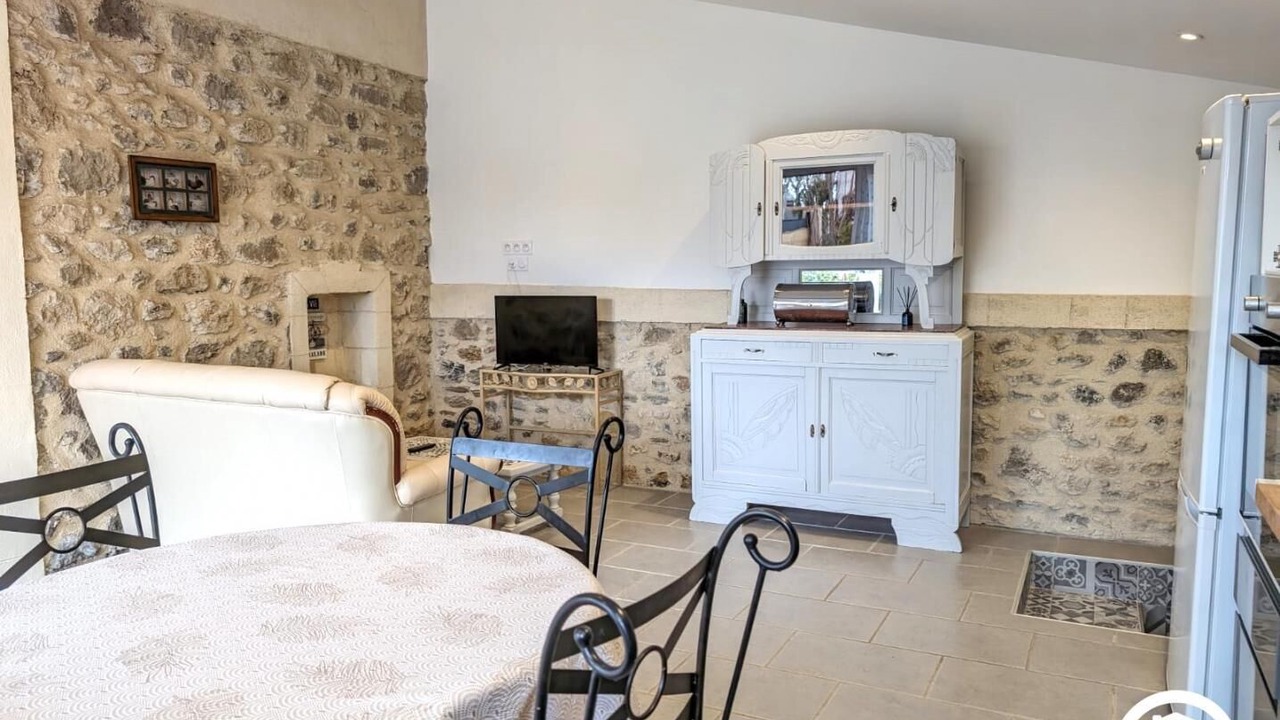 Photo of Livingroom in Roujan