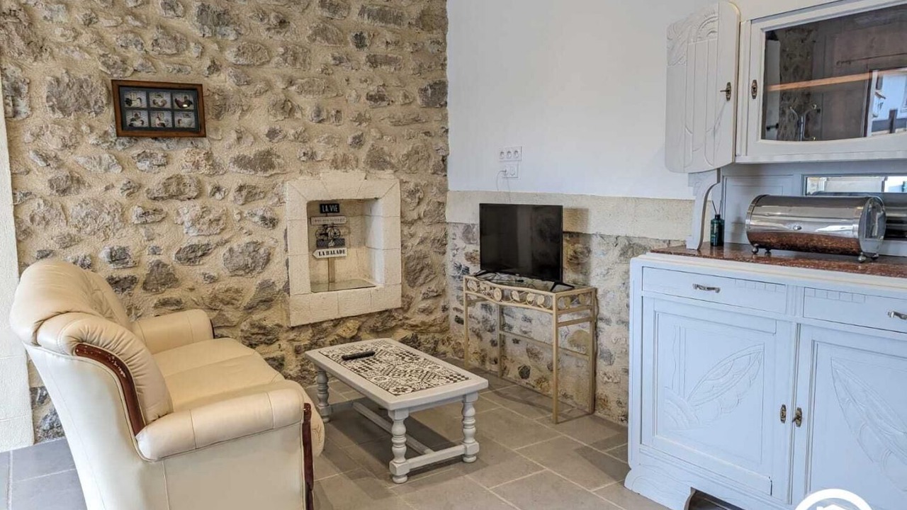 Photo of Livingroom in Roujan