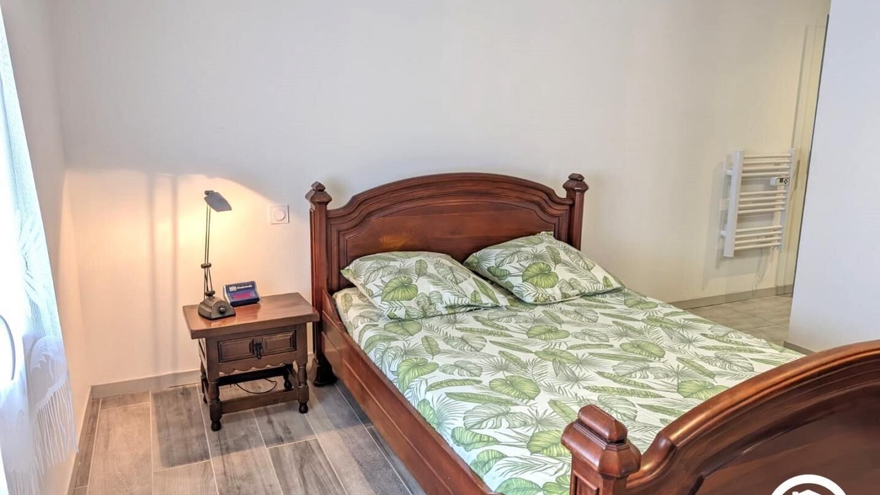 Photo of Bedroom in Roujan