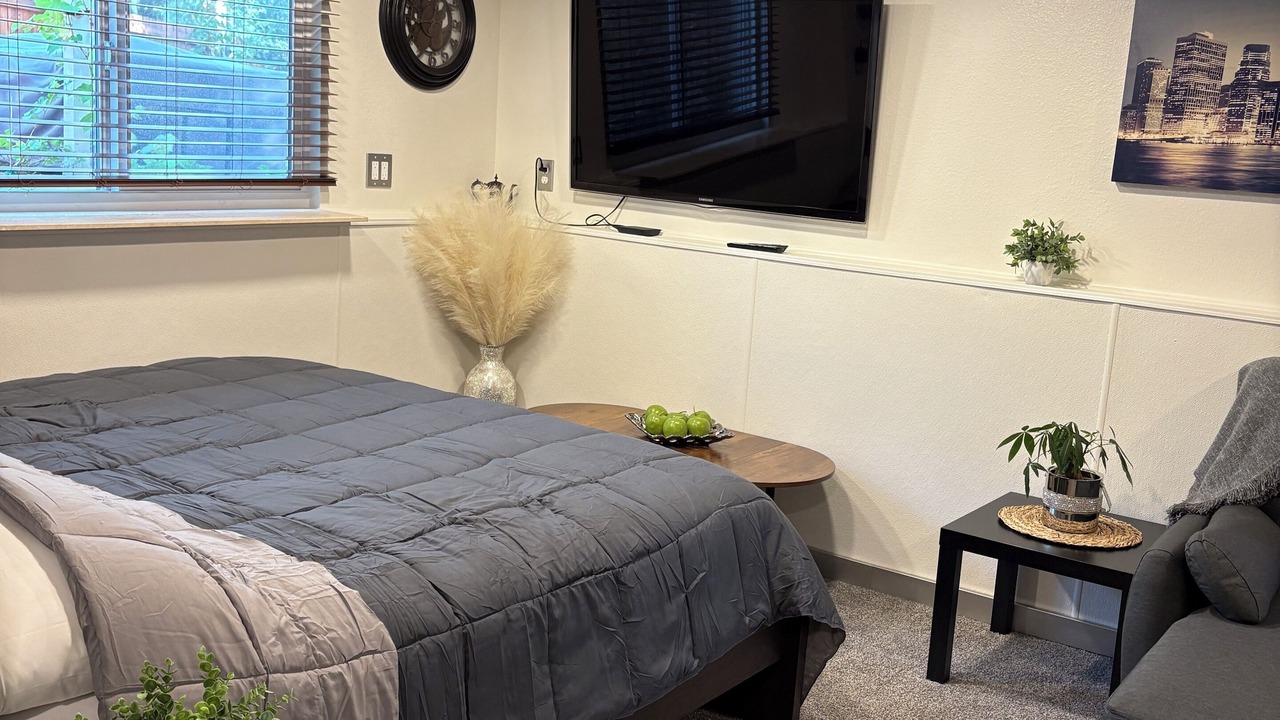 Photo of Bedroom in Englewood