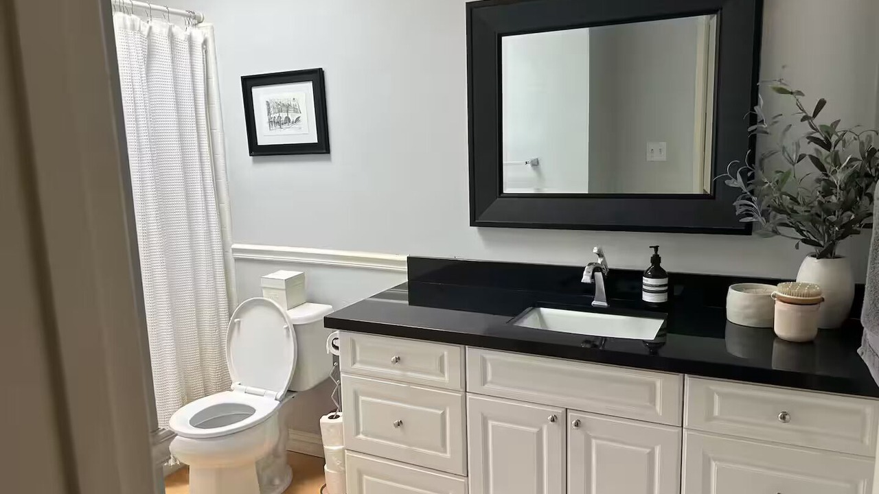 Photo of Bathroom in Playa Del Rey