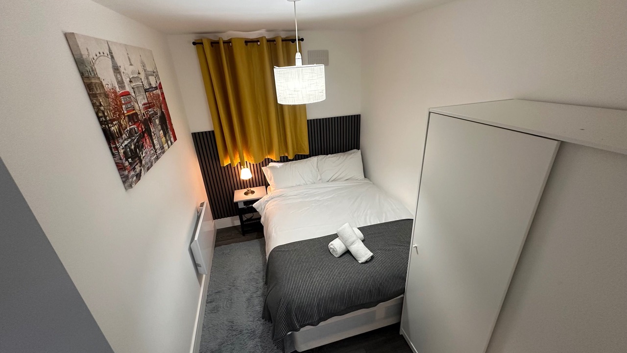 Photo of Others in Dagenham