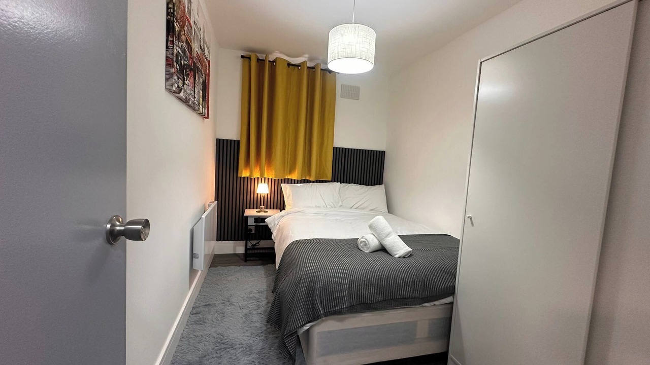 Photo of Others in Dagenham