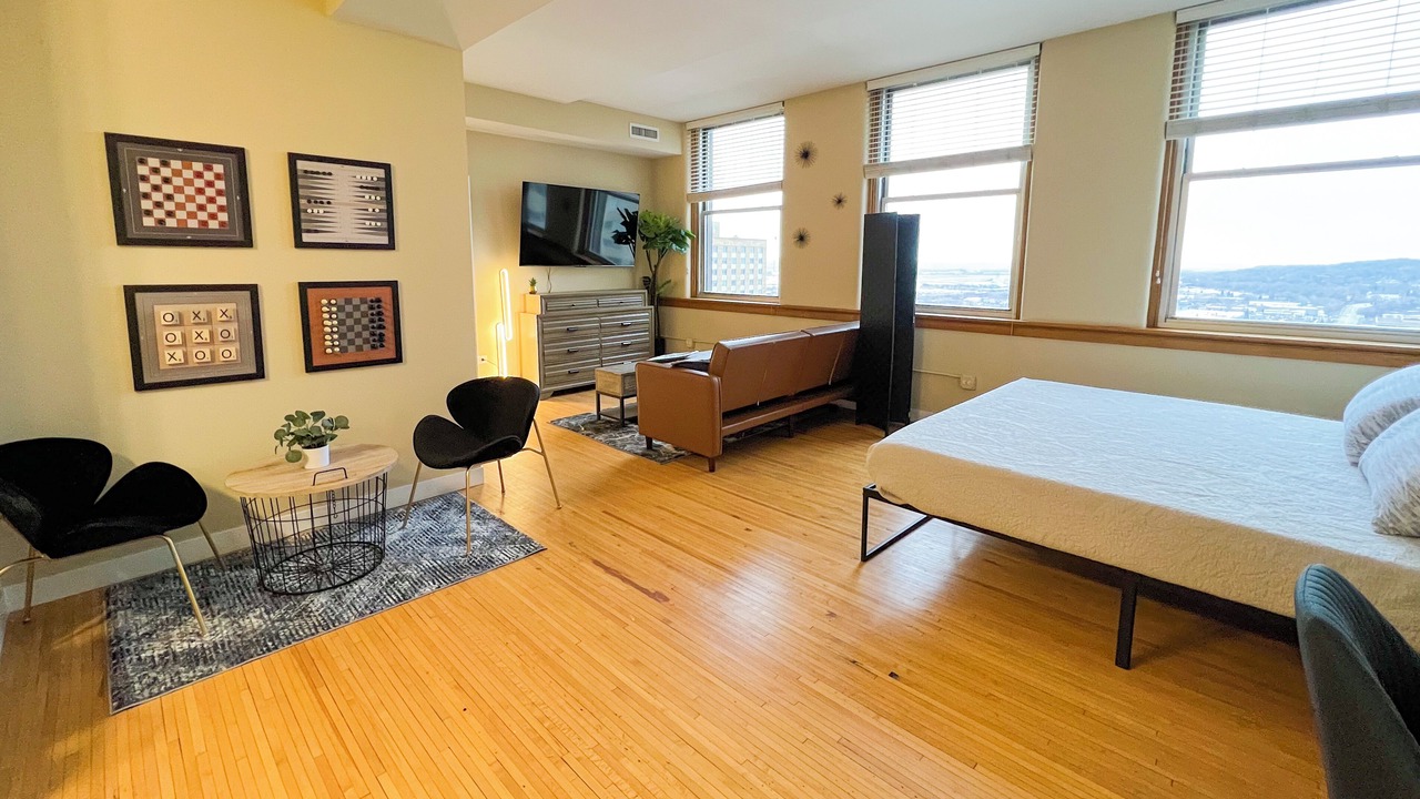 Photo of Bedroom in Lowertown