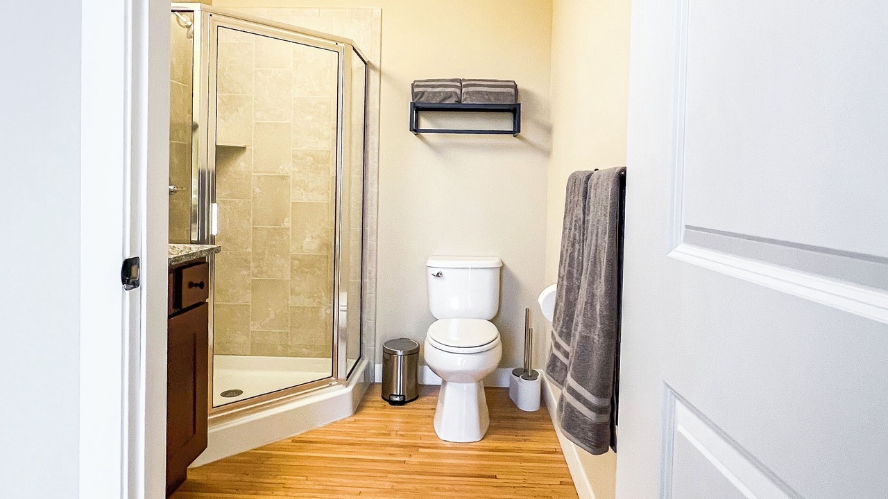 Photo of Bathroom in Lowertown