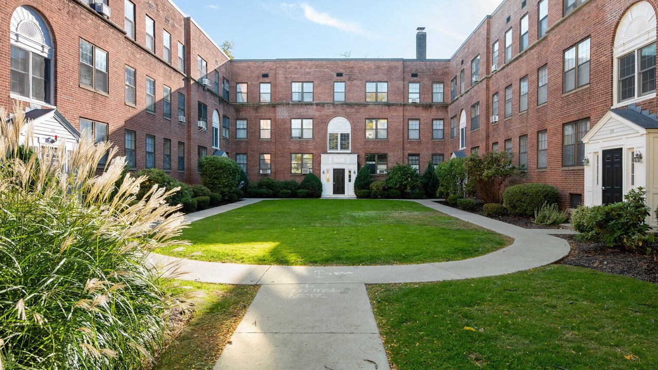 Photo of Outdoor in Central Square