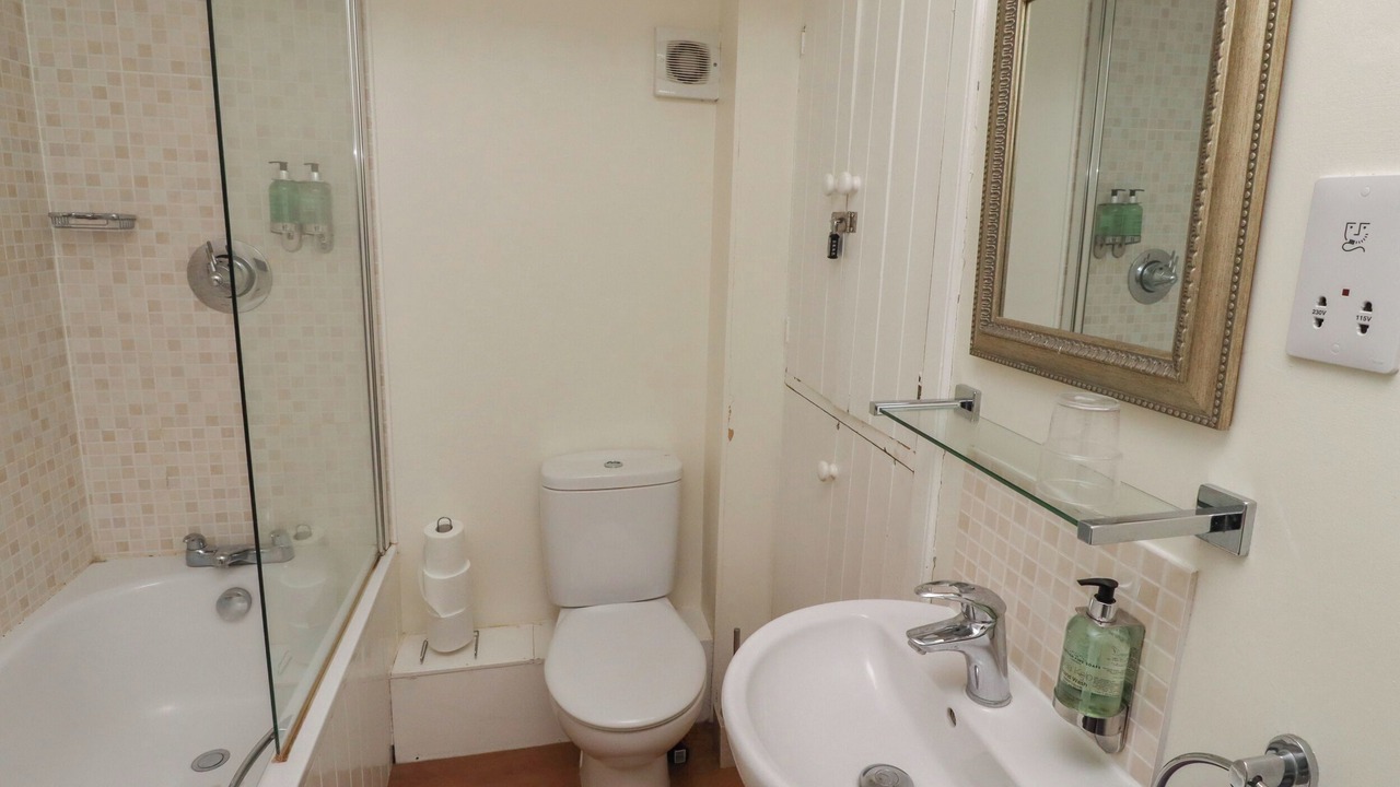 Photo of Bathroom in Old Bewick