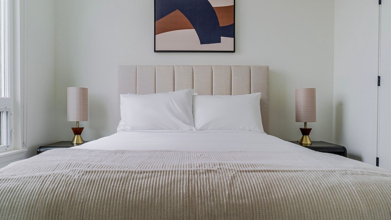 Photo of Bedroom in Lynnwood