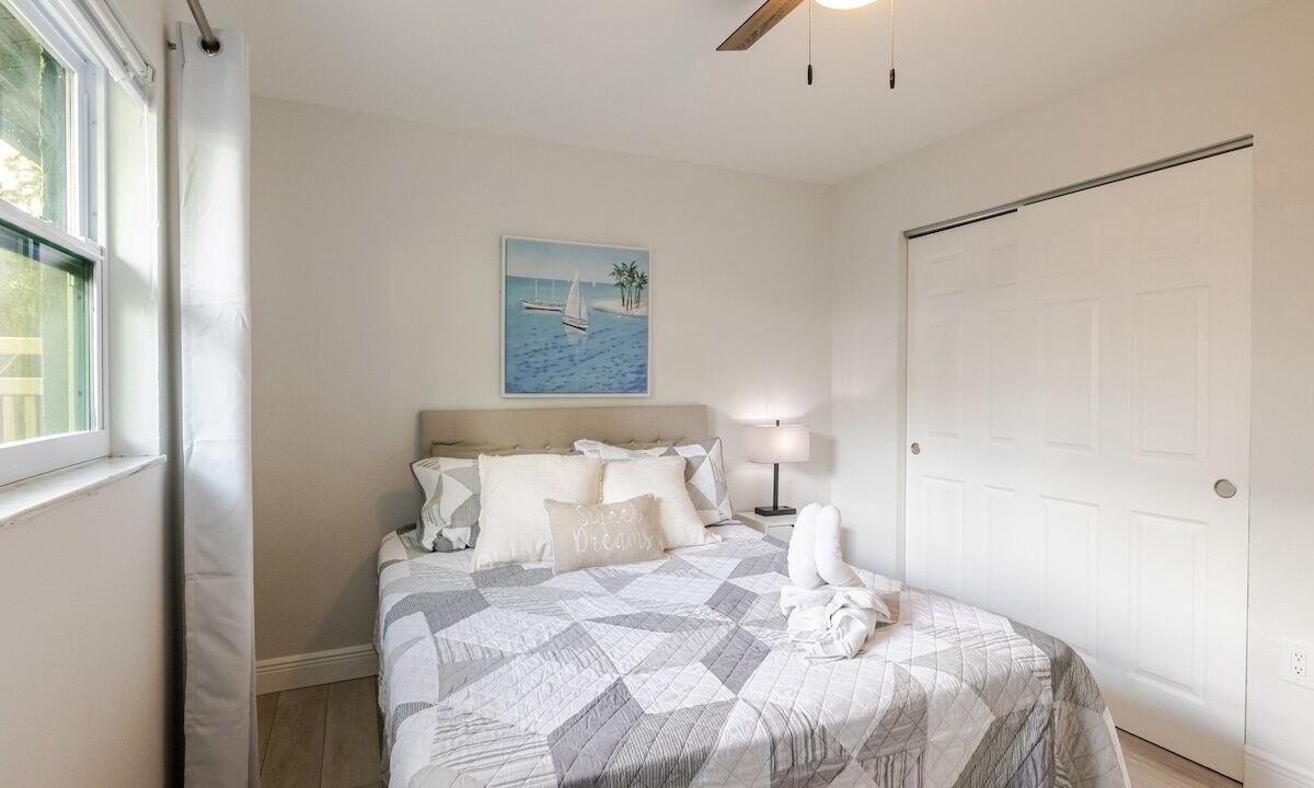 Photo of Bedroom in Gillespie Park
