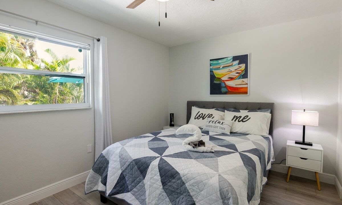 Photo of Bedroom in Gillespie Park