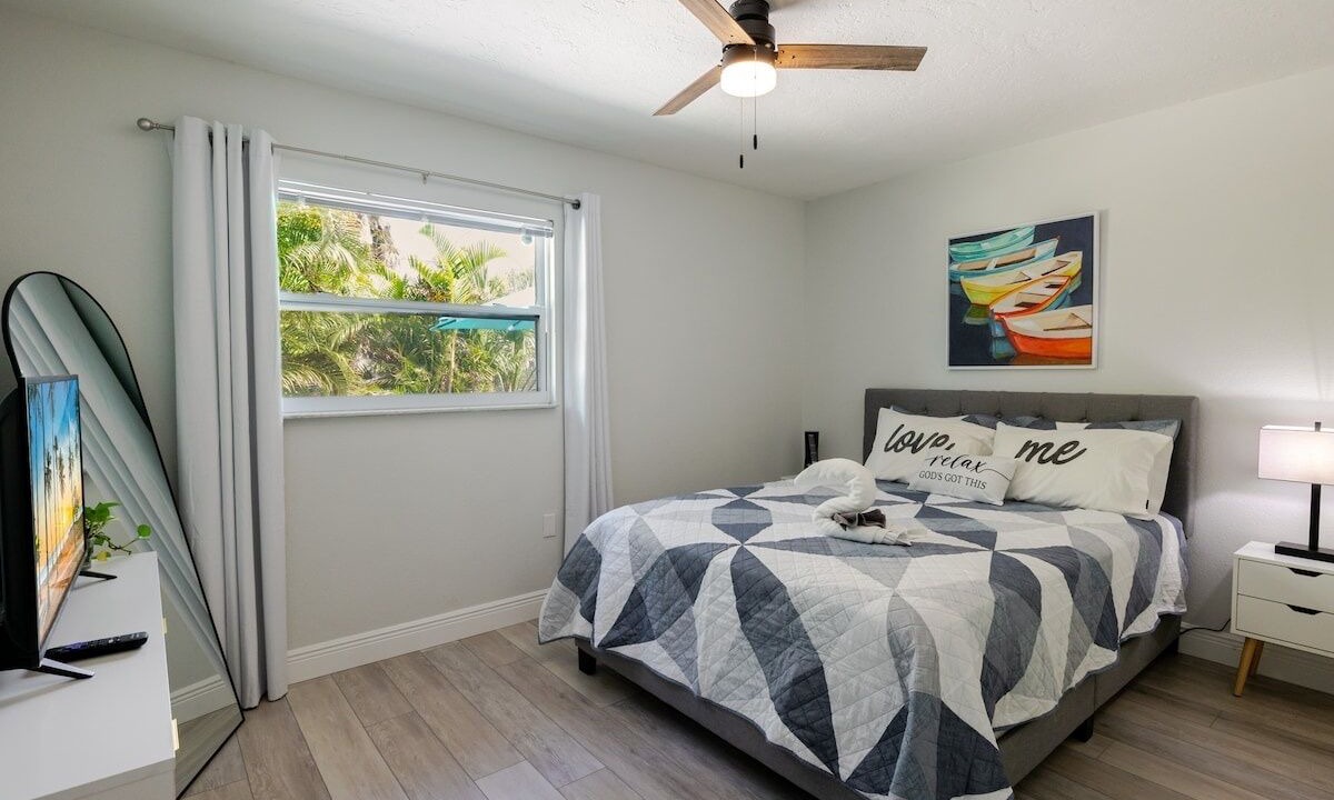 Photo of Bedroom in Gillespie Park