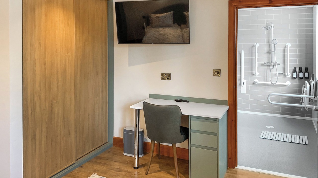 Photo of Others in Mydroilin