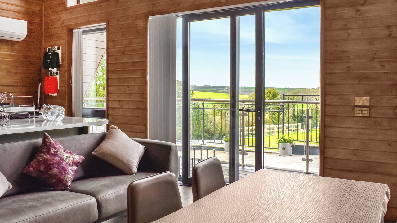 Photo of Others in Mydroilin