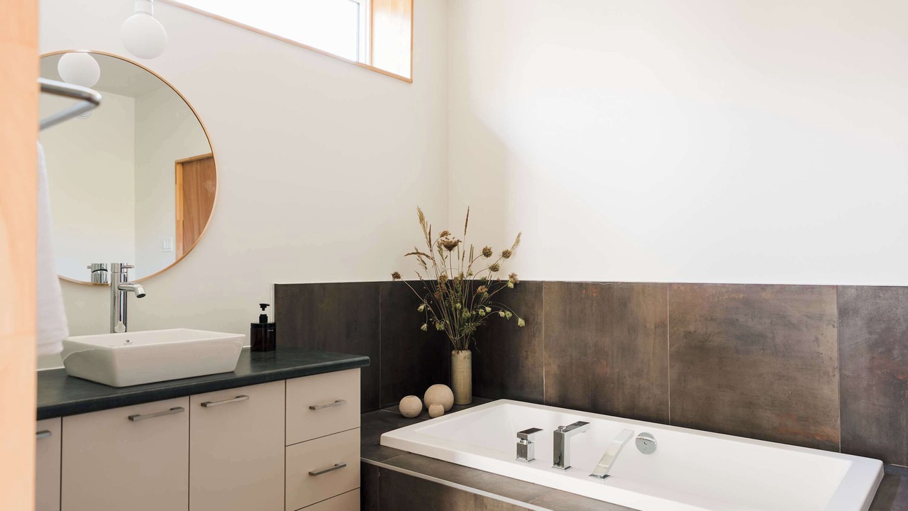 Photo of Bathroom in Tyendinaga