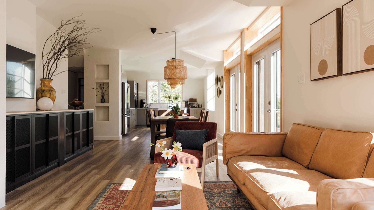 Photo of Livingroom in Tyendinaga
