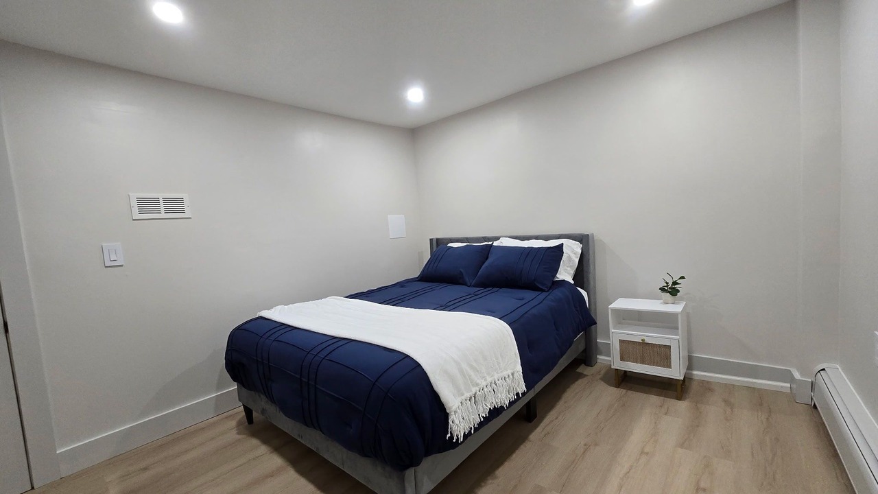 Photo of Bedroom in Blossvale