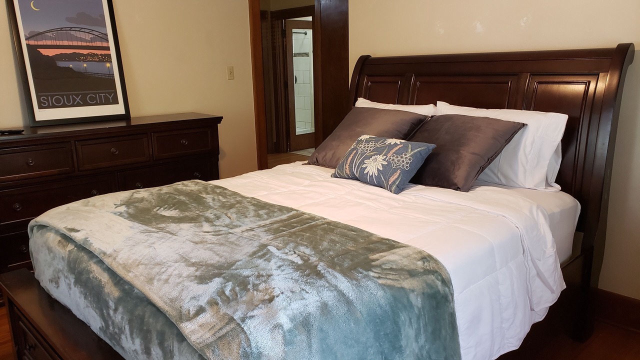 Photo of Bedroom in Storm Lake