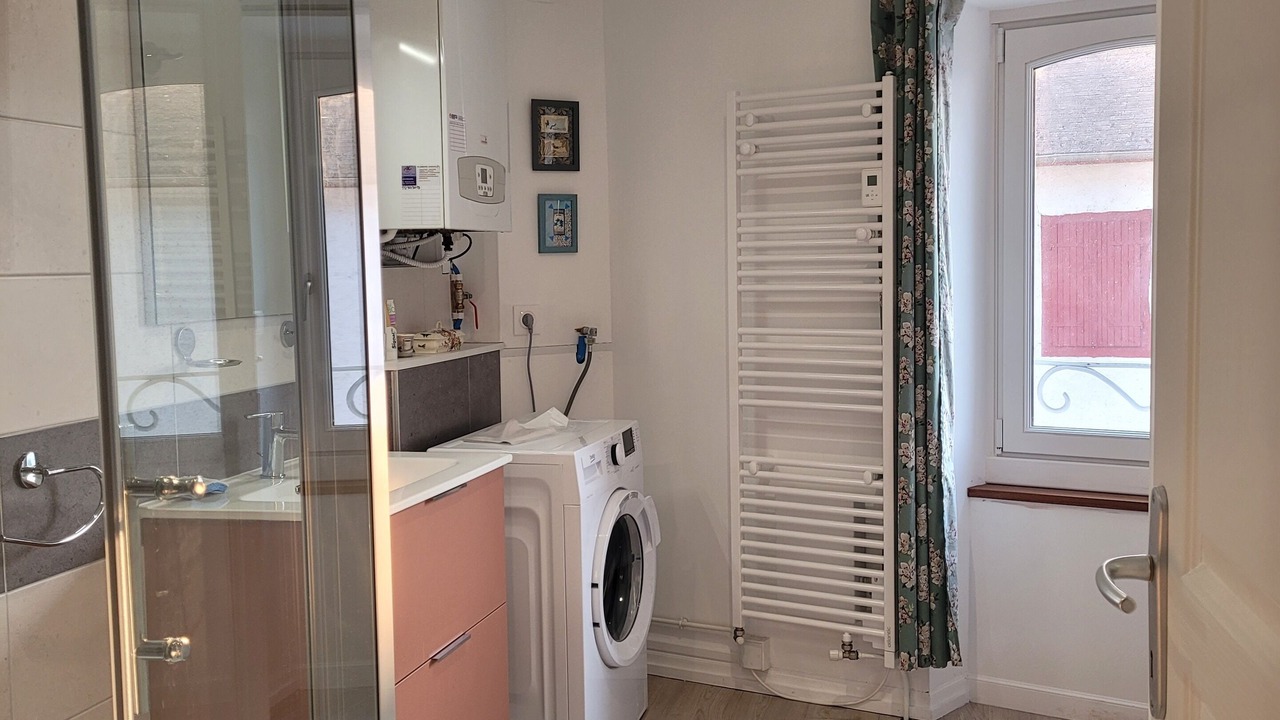 Photo of Bathroom in Tardets-Sorholus