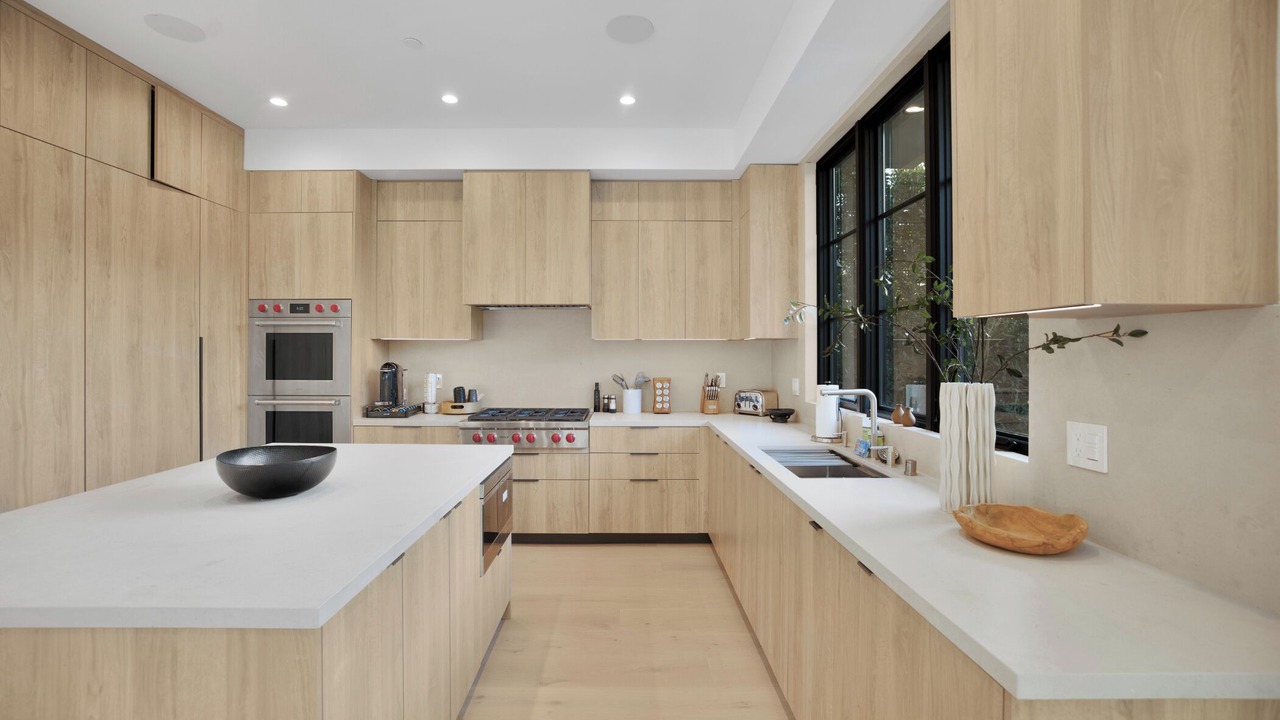 Photo of Kitchen in North Hollywood