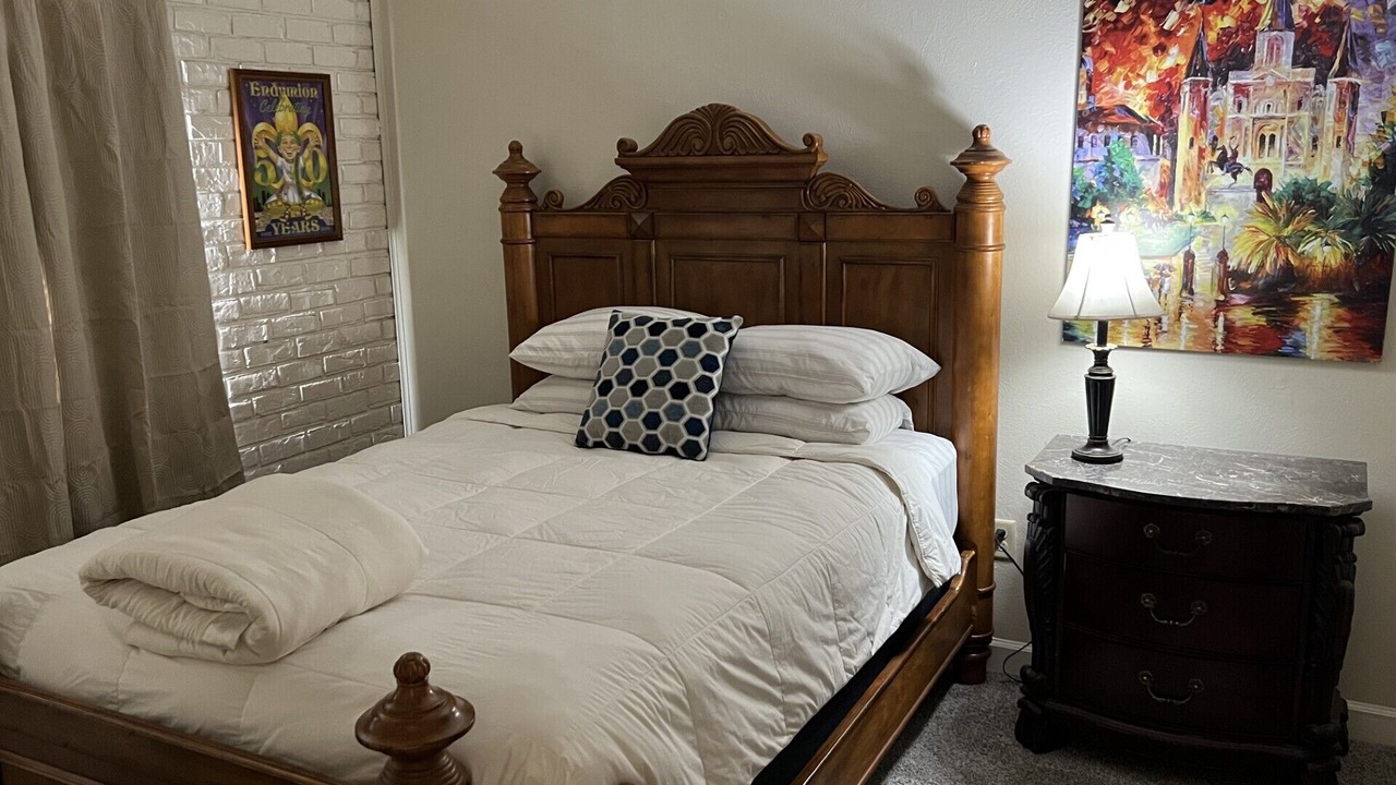 Photo of Bedroom in Beauregard Town Historic District