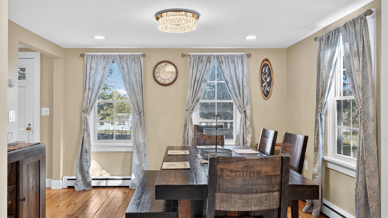 Photo of Others in Oak Hill