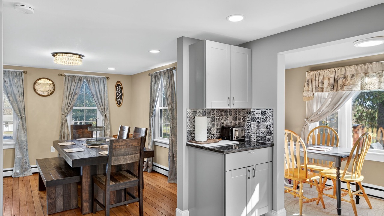 Photo of Others in Oak Hill