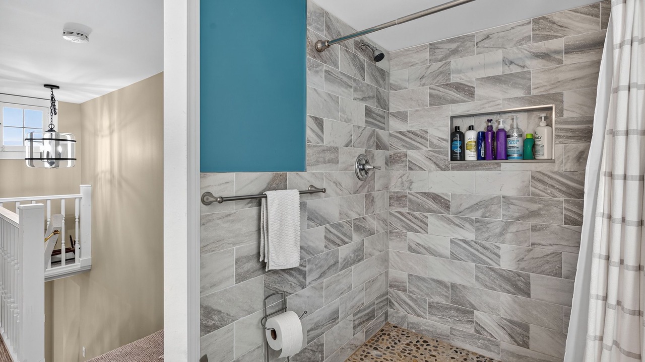 Photo of Bathroom in Oak Hill