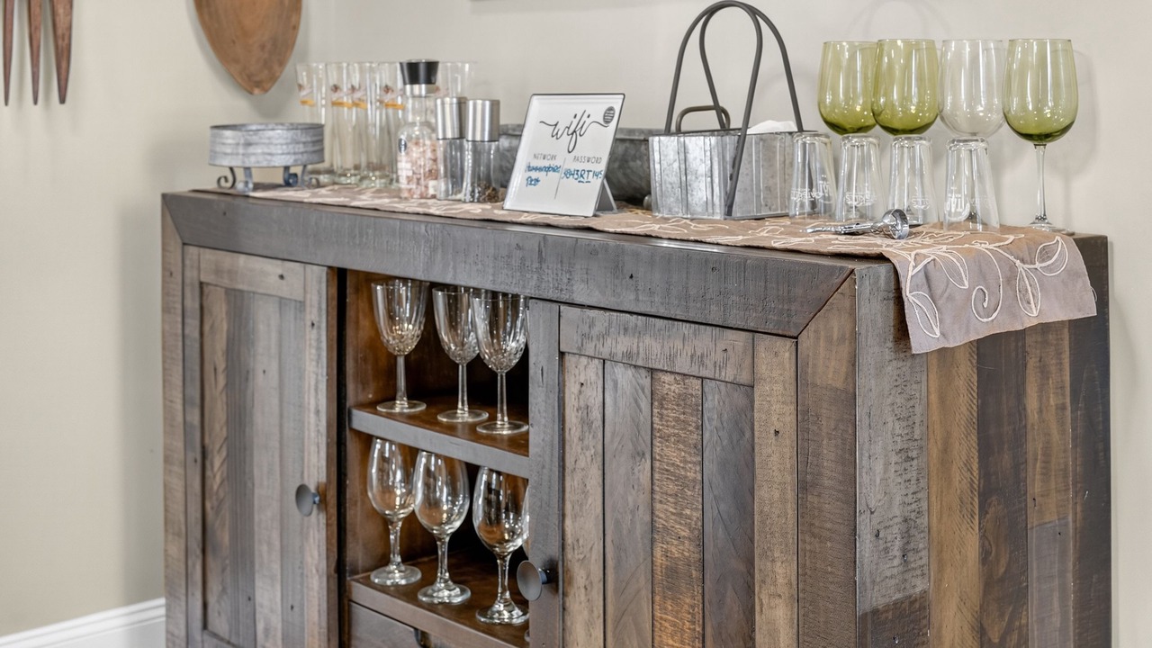 Photo of Others in Oak Hill