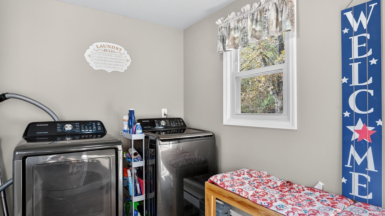 Photo of Others in Oak Hill