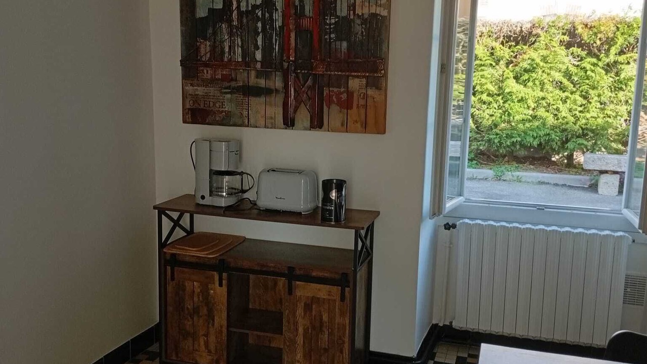 Photo of Others in Redon