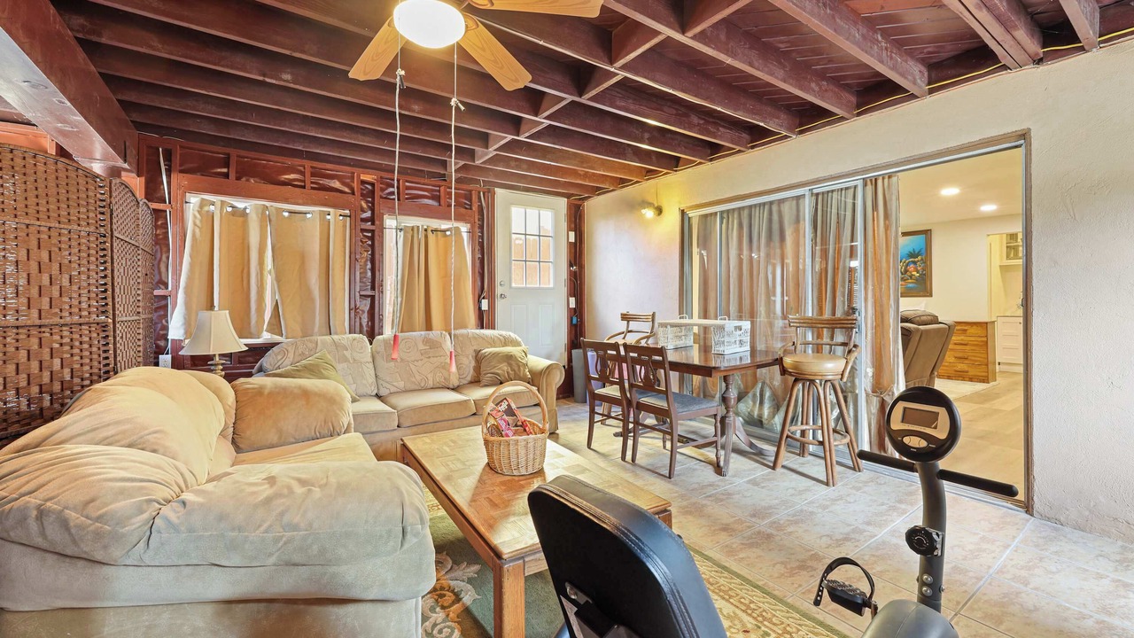 Photo of Livingroom in Oak Park