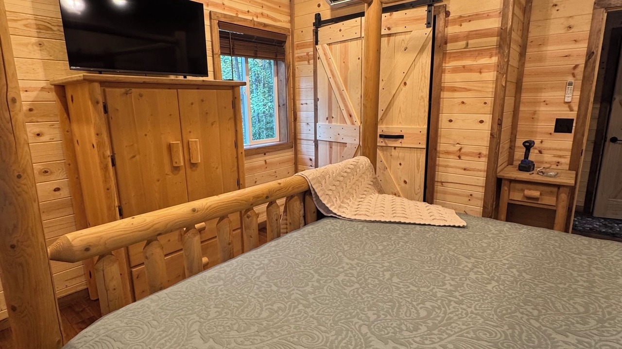 Photo of Bedroom in Mount Nebo