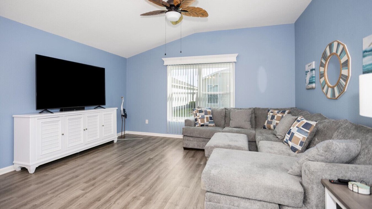 Photo of Livingroom in Okahumpka