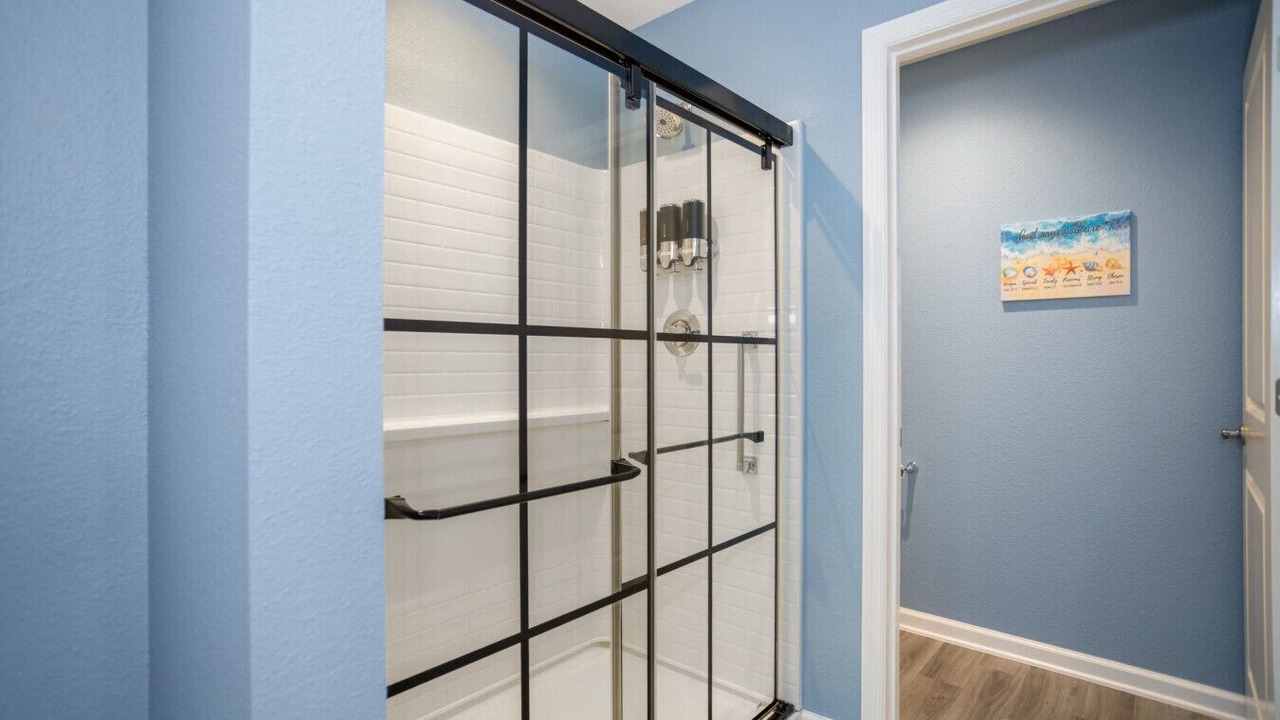 Photo of Bathroom in Okahumpka