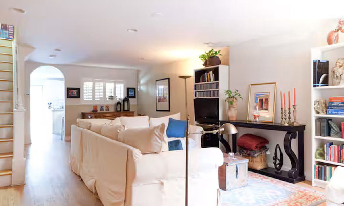 Photo of Livingroom in East Harlem
