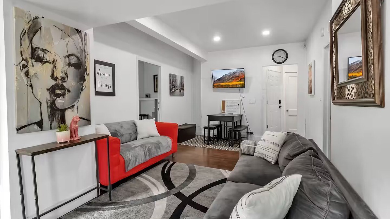 Photo of Livingroom in North Buffalo