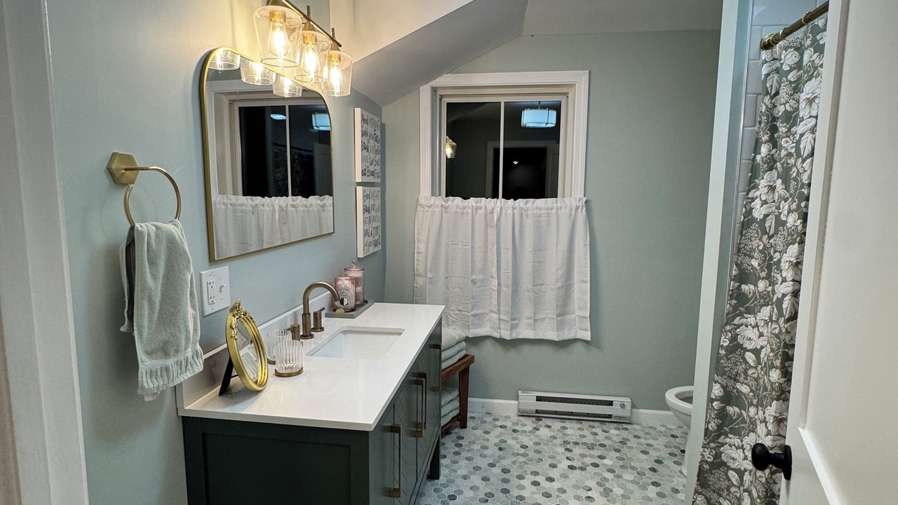 Photo of Bathroom in Lochmere