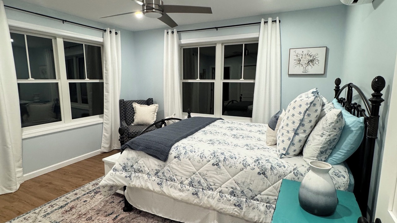 Photo of Bedroom in Lochmere