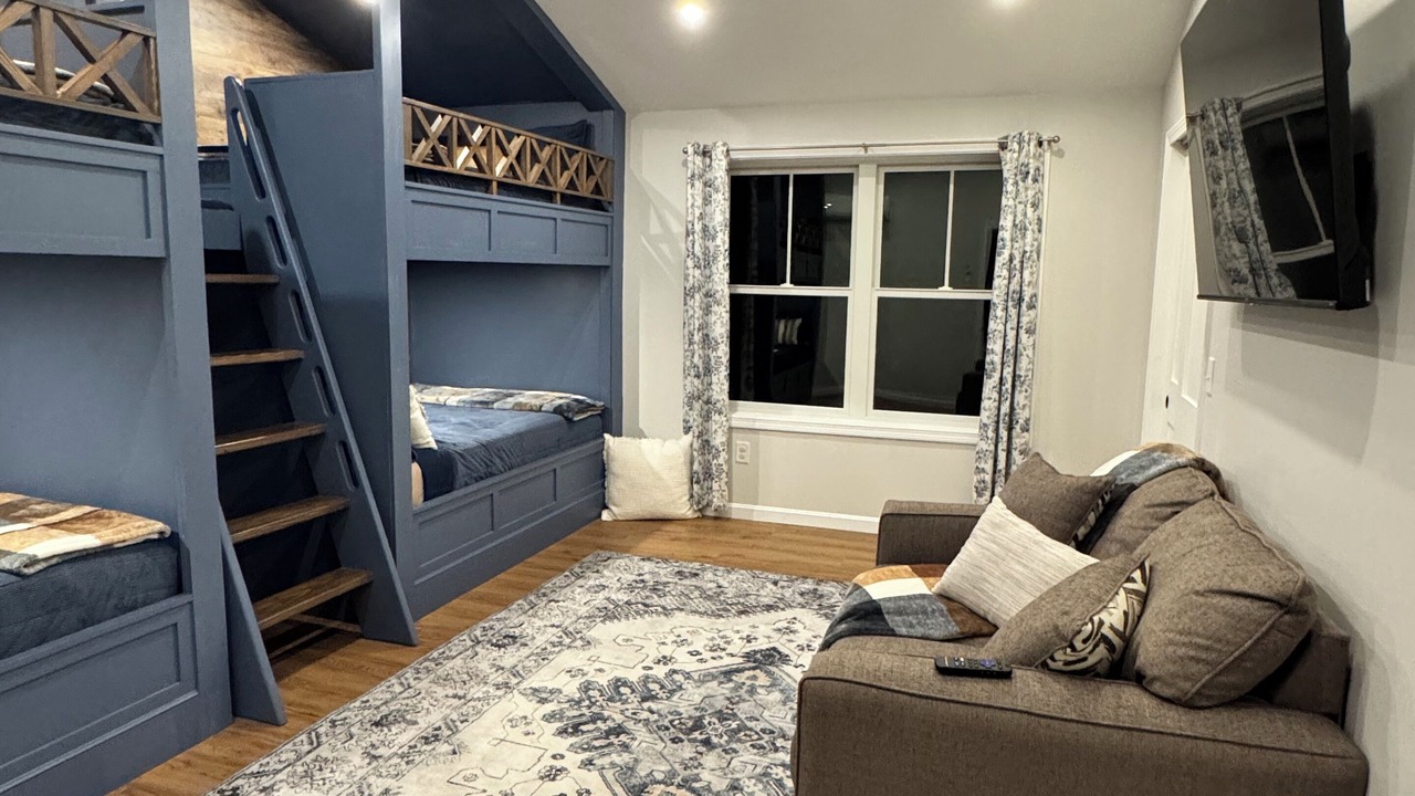 Photo of Bedroom in Lochmere