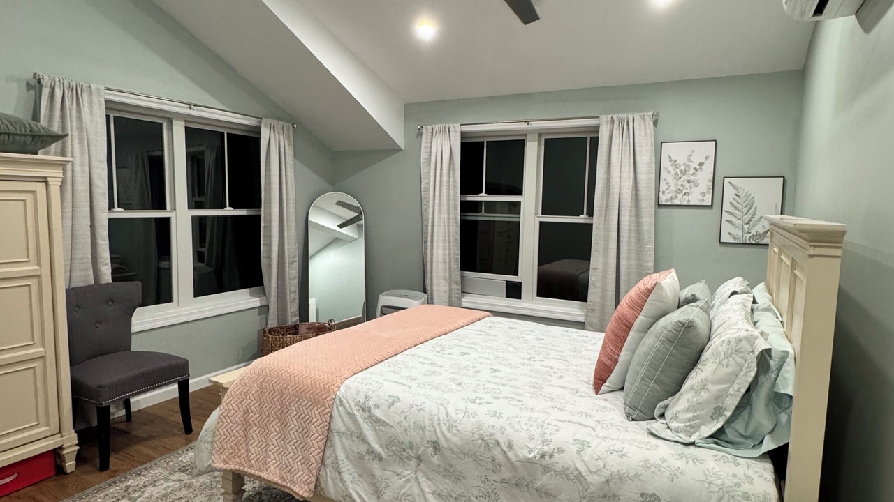 Photo of Bedroom in Lochmere