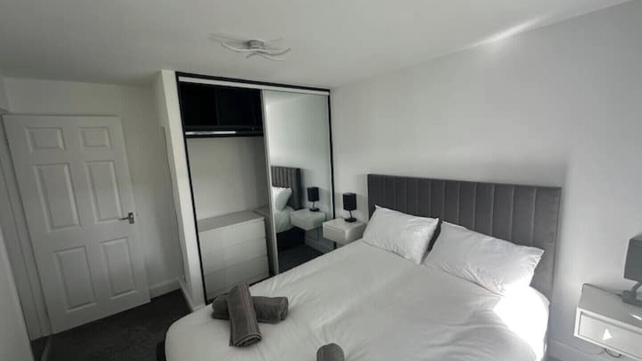 Photo of Bedroom in Tillicoultry